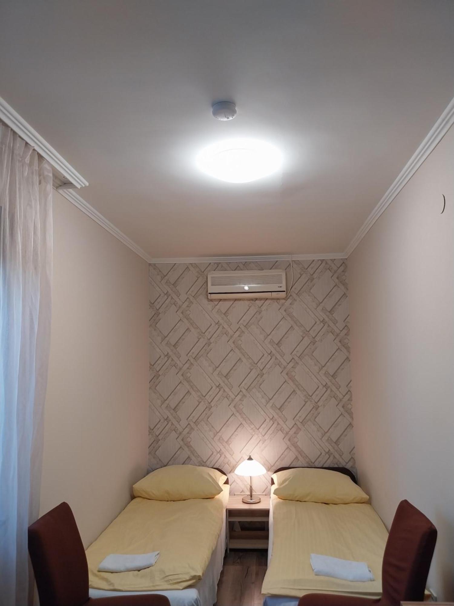 Fenyves Vendeghaz - Siofok Apartment Exterior photo